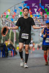 BIB: 46397
                            <button type="button" onclick="openModal(10332313)" class="btn btn-primary btn-sm float-right btn-popup" data-toggle="modal" data-target=".modal-high-quality">
                        <i class="fas fa-shopping-cart"></i> Add to Cart
                    </button>
                                            <button type="button" onclick="isThisMe(10332313, true)" class="btn btn-success btn-sm float-right btn-popup btn-isme hidden" data-toggle="tooltip" data-placement="bottom" title="นี่คือรูปของคุณใช่ไหม คลิกที่นี่เพื่อเอาเข้าอัลบั้ม">
                        <i class="fas fa-plus"></i> Add to album
                    </button>
                    <button type="button" onclick="isThisMe(10332313, false)" class="btn btn-warning btn-sm float-right btn-popup btn-isnotme hidden">
                        <i class="fas fa-ban"></i> Remove from album
                    </button>